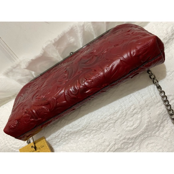 Patricia Nash•Potenaz Red Floral Tooled Kiss-lock Clutch•NWT - Picture 6 of 9